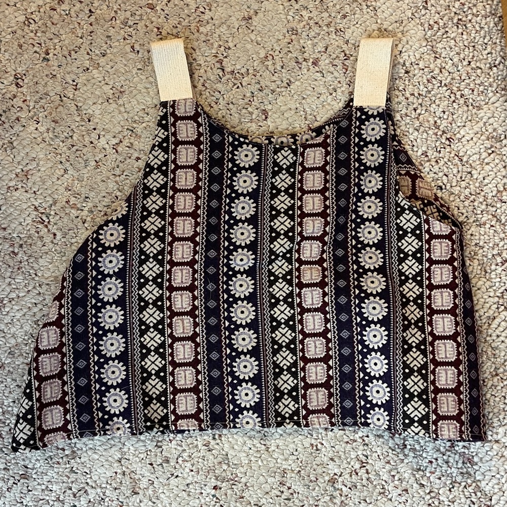 Pattern Tank